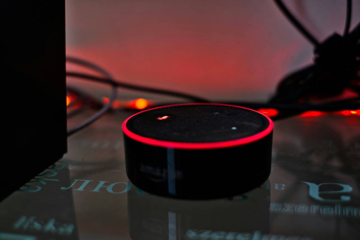 How Smart Home Speakers Help: Your No-BS Guide to Voice Control That Actually Works